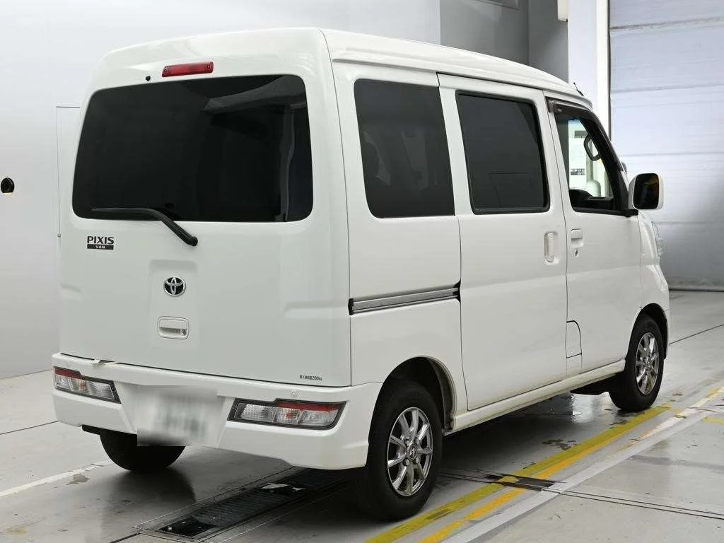 Toyota Pixis Van S331M 2020